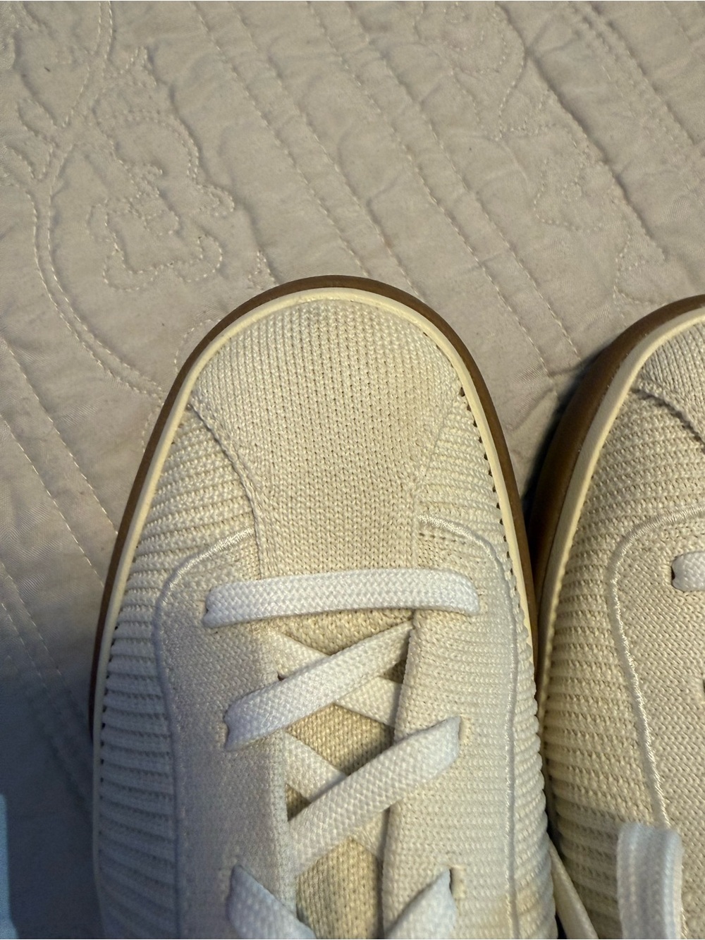 Rothy’s Women’s Lace Up Sneakers Size 8 Ivory Cream Gum Sole Knit - Picture 4 of 8